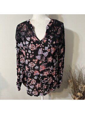 New Democracy Women Black & Pink Floral Blouse Top Lace Accent Shoulders Sz S